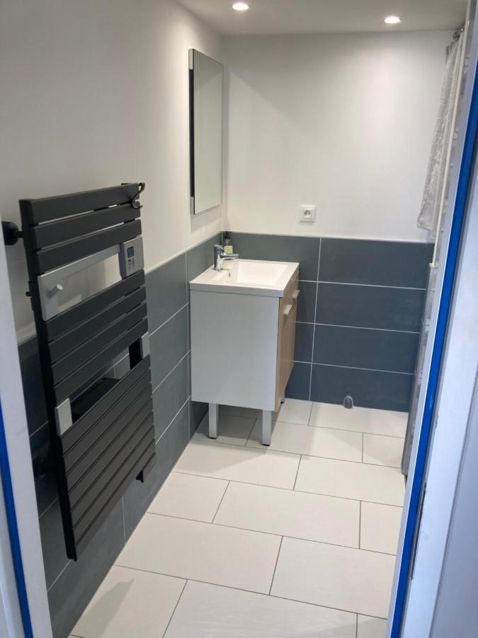 Studio Meuble Du Bourg Puymiclan Dış mekan fotoğraf